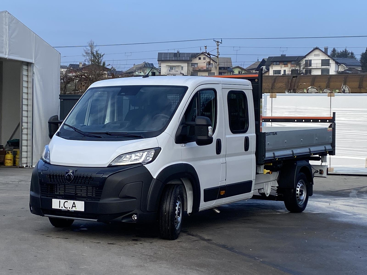 PEUGEOT BOXER L4 DOKA 180 PS | SCATTOLINI DREISEITENKIPPER 3150MM - Mali kamion kiper, Dostavno vozilo s dvostrukom kabinom: slika PEUGEOT BOXER L4 DOKA 180 PS | SCATTOLINI DREISEITENKIPPER 3150MM - Mali kamion kiper, Dostavno vozilo s dvostrukom kabinom PEUGEOT BOXER L4 DOKA 180 PS | SCATTOLINI DREISEITENKIPPER 3150MM - Mali kamion kiper, Dostavno vozilo s dvostrukom kabinom: slika PEUGEOT BOXER L4 DOKA 180 PS | SCATTOLINI DREISEITENKIPPER 3150MM - Mali kamion kiper, Dostavno vozilo s dvostrukom kabinom