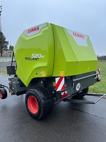 Claas ROLLANT 520 RC - Rolo balirka: slika Claas ROLLANT 520 RC - Rolo balirka Claas ROLLANT 520 RC - Rolo balirka: slika Claas ROLLANT 520 RC - Rolo balirka
