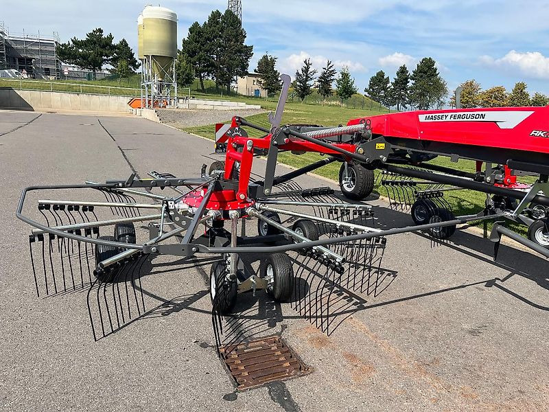 Massey Ferguson MF RK 762 TRC GEN 2 - Prevrtač sijena/ Grabulje: slika Massey Ferguson MF RK 762 TRC GEN 2 - Prevrtač sijena/ Grabulje Massey Ferguson MF RK 762 TRC GEN 2 - Prevrtač sijena/ Grabulje: slika Massey Ferguson MF RK 762 TRC GEN 2 - Prevrtač sijena/ Grabulje