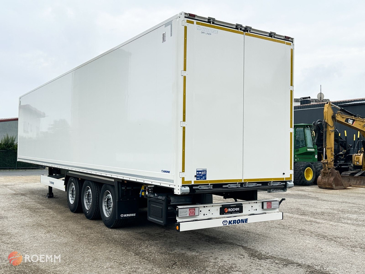 Krone DryLiner*4 Stk*Code XL*Liftachse*Sofort - Poluprikolica sa zatvorenim sandukom: slika Krone DryLiner*4 Stk*Code XL*Liftachse*Sofort - Poluprikolica sa zatvorenim sandukom Krone DryLiner*4 Stk*Code XL*Liftachse*Sofort - Poluprikolica sa zatvorenim sandukom: slika Krone DryLiner*4 Stk*Code XL*Liftachse*Sofort - Poluprikolica sa zatvorenim sandukom