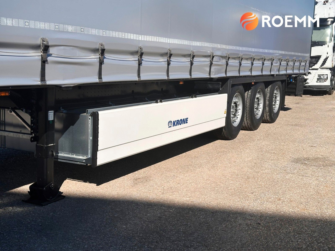 Krone ProfiLiner*XL*Lift*BPW*ADR*Getränk*Edscha*Pallet - Poluprikolica s ceradom: slika Krone ProfiLiner*XL*Lift*BPW*ADR*Getränk*Edscha*Pallet - Poluprikolica s ceradom Krone ProfiLiner*XL*Lift*BPW*ADR*Getränk*Edscha*Pallet - Poluprikolica s ceradom: slika Krone ProfiLiner*XL*Lift*BPW*ADR*Getränk*Edscha*Pallet - Poluprikolica s ceradom
