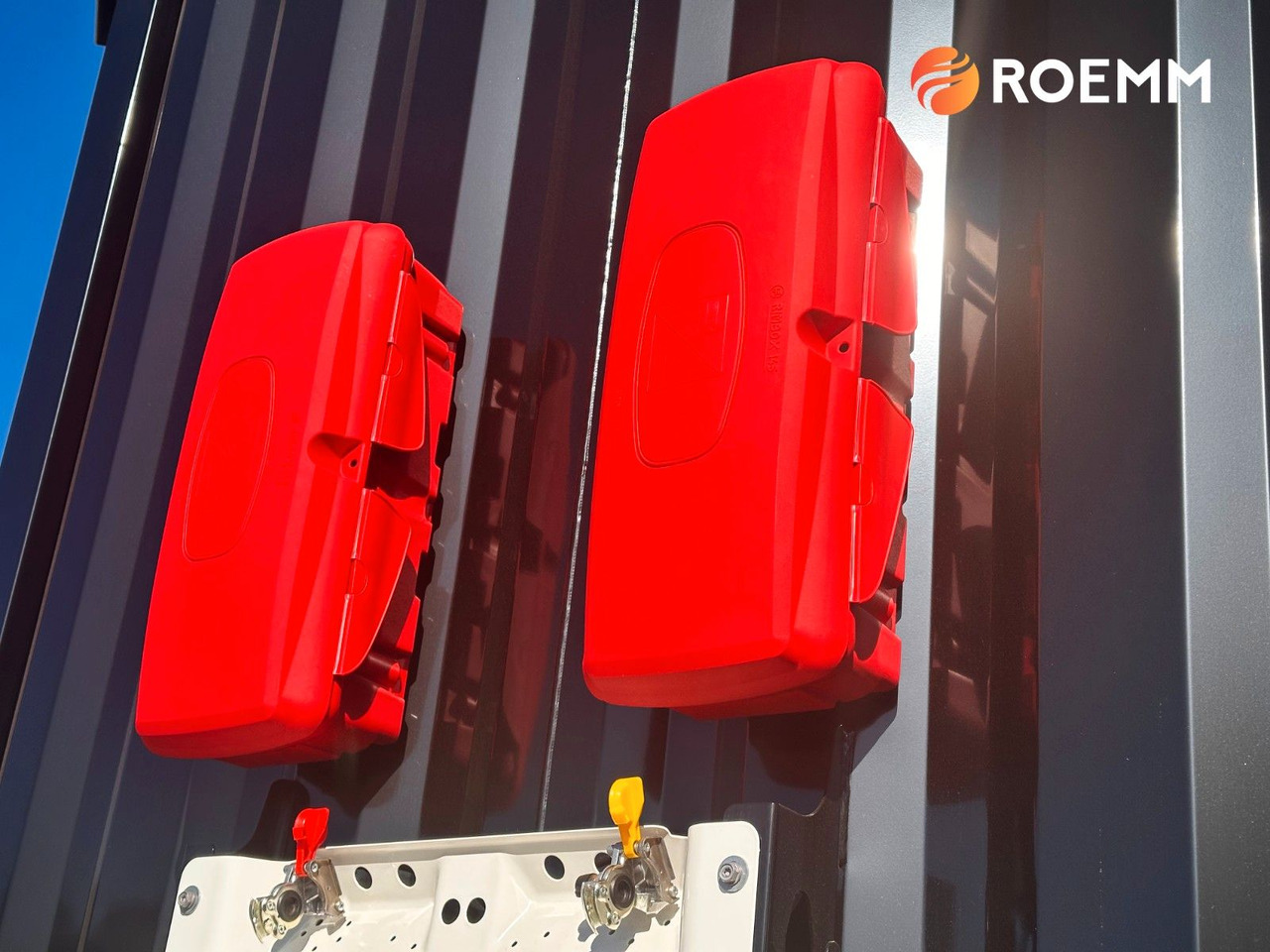 Krone ProfiLiner*XL*Lift*BPW*ADR*Getränk*Edscha*Pallet - Poluprikolica s ceradom: slika Krone ProfiLiner*XL*Lift*BPW*ADR*Getränk*Edscha*Pallet - Poluprikolica s ceradom Krone ProfiLiner*XL*Lift*BPW*ADR*Getränk*Edscha*Pallet - Poluprikolica s ceradom: slika Krone ProfiLiner*XL*Lift*BPW*ADR*Getränk*Edscha*Pallet - Poluprikolica s ceradom