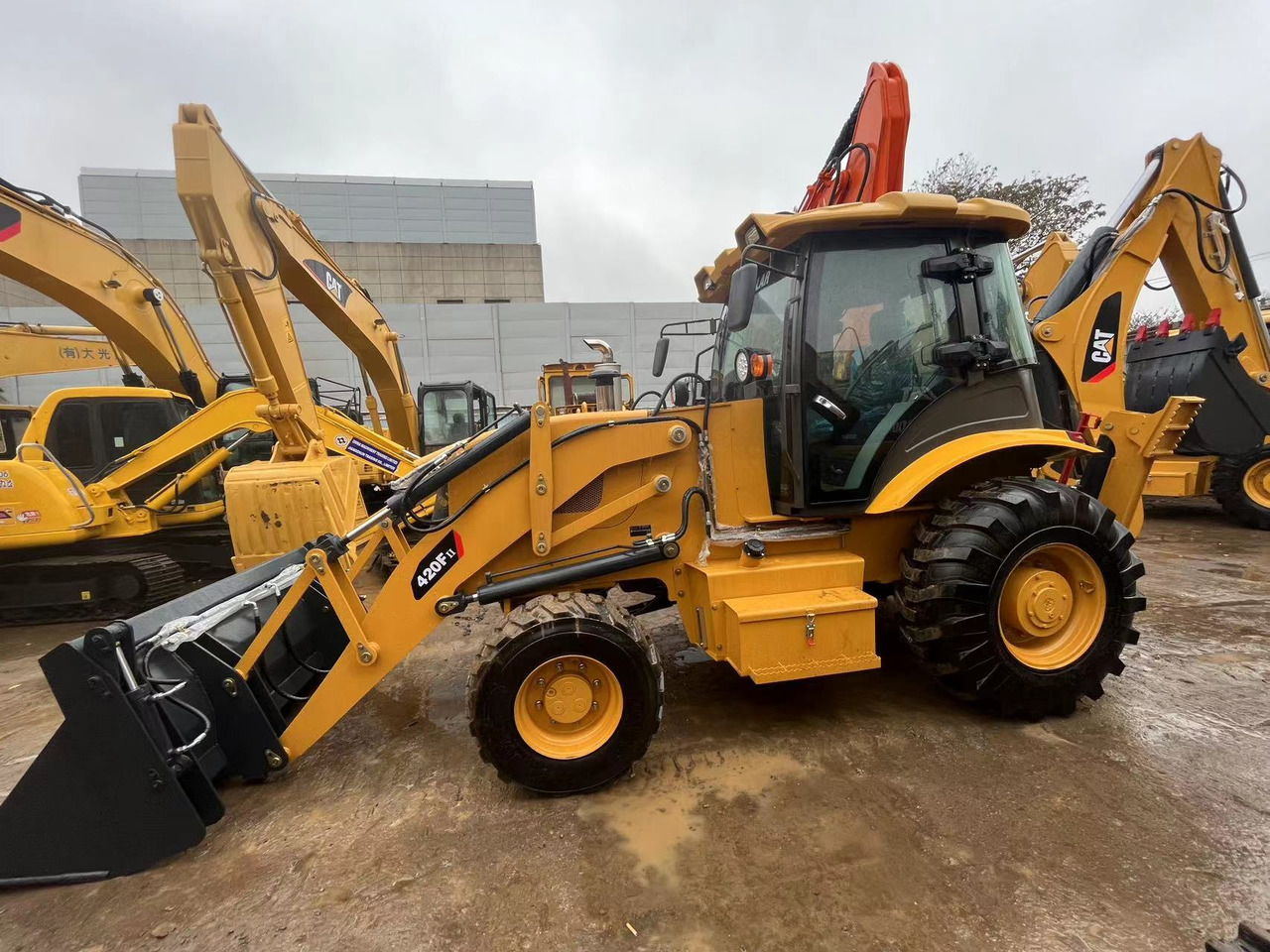 Caterpillar 420F 416 430 CAT Backhoe Loader New or Used on Sale - Rovokopač-utovarivač: slika Caterpillar 420F 416 430 CAT Backhoe Loader New or Used on Sale - Rovokopač-utovarivač Caterpillar 420F 416 430 CAT Backhoe Loader New or Used on Sale - Rovokopač-utovarivač: slika Caterpillar 420F 416 430 CAT Backhoe Loader New or Used on Sale - Rovokopač-utovarivač