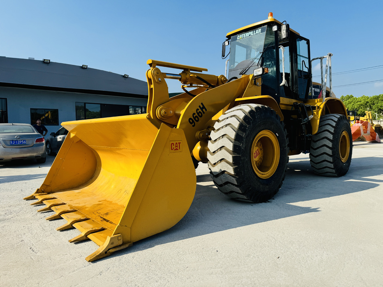 Utovarivač na kotačima Caterpillar 966 Wheel Used Loader CAT 966H 966F 966G Loaders in Great Quality for Sale: slika Utovarivač na kotačima Caterpillar 966 Wheel Used Loader CAT 966H 966F 966G Loaders in Great Quality for Sale Utovarivač na kotačima Caterpillar 966 Wheel Used Loader CAT 966H 966F 966G Loaders in Great Quality for Sale: slika Utovarivač na kotačima Caterpillar 966 Wheel Used Loader CAT 966H 966F 966G Loaders in Great Quality for Sale