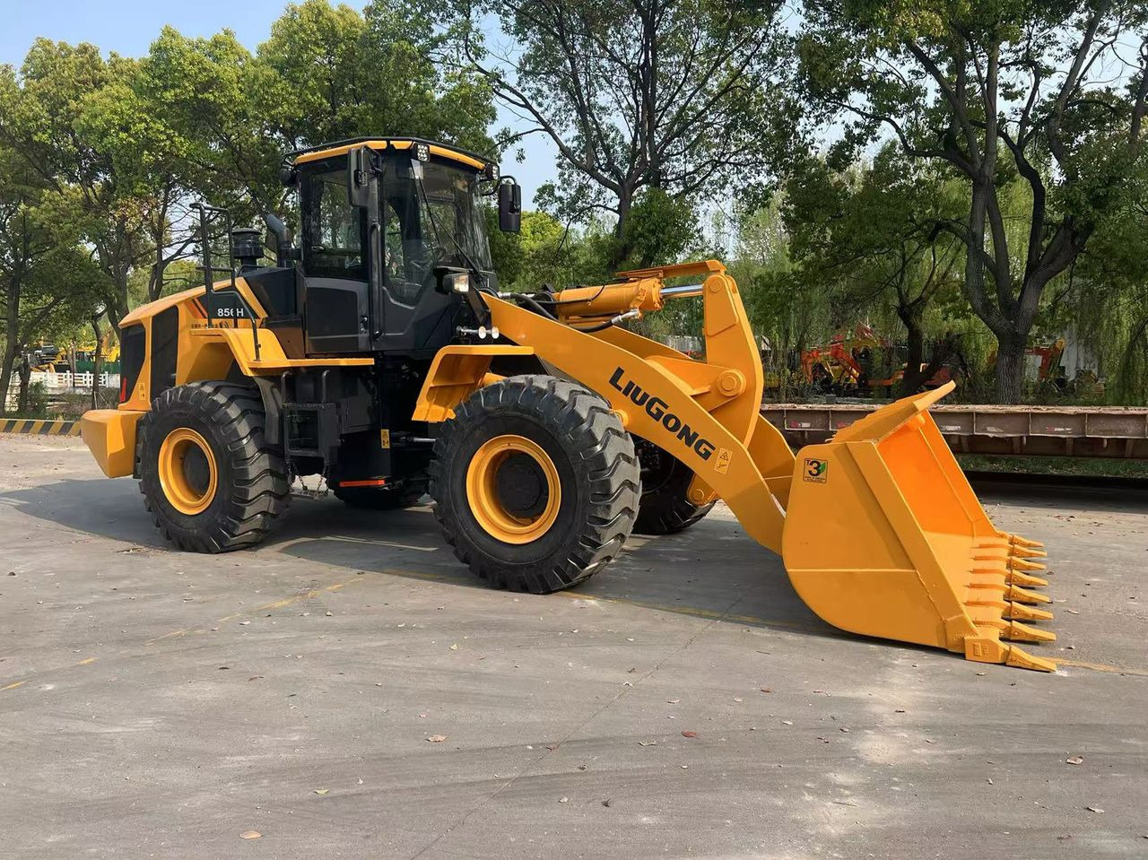 Liugong CLG856H Used Wheel Loader - Utovarivač na kotačima: slika Liugong CLG856H Used Wheel Loader - Utovarivač na kotačima Liugong CLG856H Used Wheel Loader - Utovarivač na kotačima: slika Liugong CLG856H Used Wheel Loader - Utovarivač na kotačima