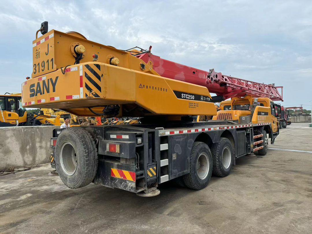 Sany 25 Ton Used Truck Crane 50 Ton 70 Ton 80 Ton 100 Ton 120 Ton 200 Ton 220Ton 240 Ton 300 Ton XCMG Zoomlion Liebherr Tadano Truck Crane - Autodizalica: slika Sany 25 Ton Used Truck Crane 50 Ton 70 Ton 80 Ton 100 Ton 120 Ton 200 Ton 220Ton 240 Ton 300 Ton XCMG Zoomlion Liebherr Tadano Truck Crane - Autodizalica Sany 25 Ton Used Truck Crane 50 Ton 70 Ton 80 Ton 100 Ton 120 Ton 200 Ton 220Ton 240 Ton 300 Ton XCMG Zoomlion Liebherr Tadano Truck Crane - Autodizalica: slika Sany 25 Ton Used Truck Crane 50 Ton 70 Ton 80 Ton 100 Ton 120 Ton 200 Ton 220Ton 240 Ton 300 Ton XCMG Zoomlion Liebherr Tadano Truck Crane - Autodizalica