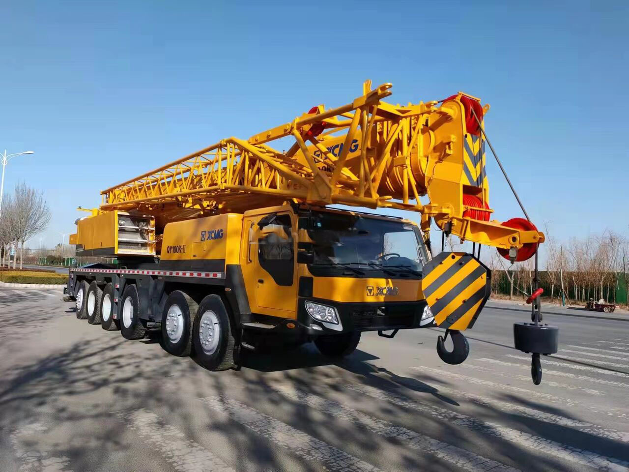 XCMG 100 Ton QY100K-II Used Truck Crane with Telescopic Boom 68M for Sale - Autodizalica: slika XCMG 100 Ton QY100K-II Used Truck Crane with Telescopic Boom 68M for Sale - Autodizalica XCMG 100 Ton QY100K-II Used Truck Crane with Telescopic Boom 68M for Sale - Autodizalica: slika XCMG 100 Ton QY100K-II Used Truck Crane with Telescopic Boom 68M for Sale - Autodizalica