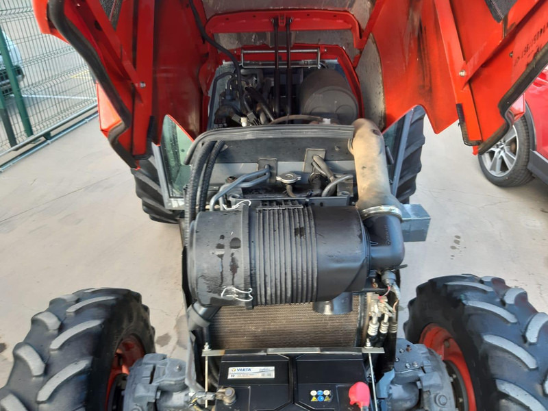 Zakup Kubota M8540 Kubota M8540: slika Zakup Kubota M8540 Kubota M8540