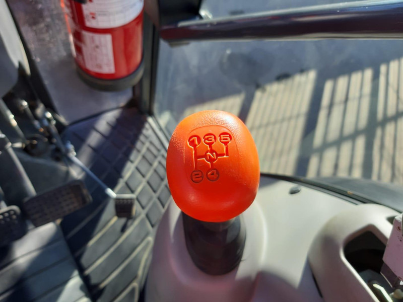 Zakup Kubota M8540 Kubota M8540: slika Zakup Kubota M8540 Kubota M8540