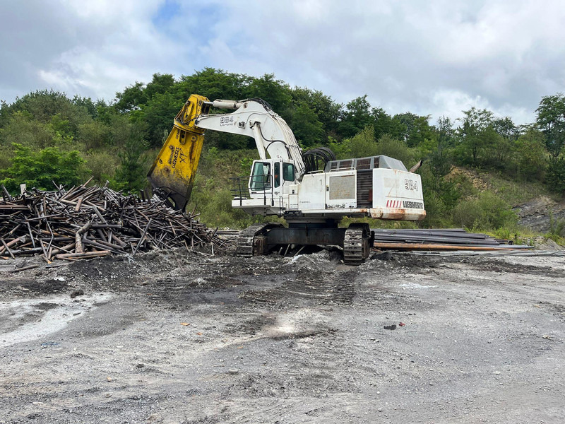 Liebherr R984C - Bager gusjeničar: slika Liebherr R984C - Bager gusjeničar Liebherr R984C - Bager gusjeničar: slika Liebherr R984C - Bager gusjeničar