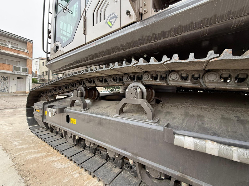 Zoomlion ZE335G - Bager gusjeničar: slika Zoomlion ZE335G - Bager gusjeničar Zoomlion ZE335G - Bager gusjeničar: slika Zoomlion ZE335G - Bager gusjeničar