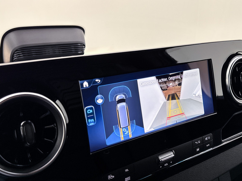 Zakup Mercedes-Benz Sprinter 315 1.9 CDI L2H2 Pro 3500kg trekgewicht Parkeerpakket Apple Carplay/Android Auto Betimmering Cruise Control Mercedes-Benz Sprinter 315 1.9 CDI L2H2 Pro 3500kg trekgewicht Parkeerpakket Apple Carplay/Android Auto Betimmering Cruise Control: slika Zakup Mercedes-Benz Sprinter 315 1.9 CDI L2H2 Pro 3500kg trekgewicht Parkeerpakket Apple Carplay/Android Auto Betimmering Cruise Control Mercedes-Benz Sprinter 315 1.9 CDI L2H2 Pro 3500kg trekgewicht Parkeerpakket Apple Carplay/Android Auto Betimmering Cruise Control