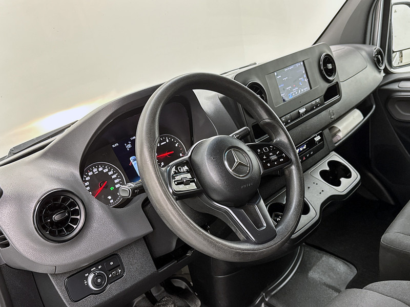 Mercedes-Benz Sprinter 316 2.2 CDI L2H2 3500KG trekhaak 2x schuifdeur Inrichting Luchtgeveerde stoel Navigatie - Furgon: slika Mercedes-Benz Sprinter 316 2.2 CDI L2H2 3500KG trekhaak 2x schuifdeur Inrichting Luchtgeveerde stoel Navigatie - Furgon Mercedes-Benz Sprinter 316 2.2 CDI L2H2 3500KG trekhaak 2x schuifdeur Inrichting Luchtgeveerde stoel Navigatie - Furgon: slika Mercedes-Benz Sprinter 316 2.2 CDI L2H2 3500KG trekhaak 2x schuifdeur Inrichting Luchtgeveerde stoel Navigatie - Furgon