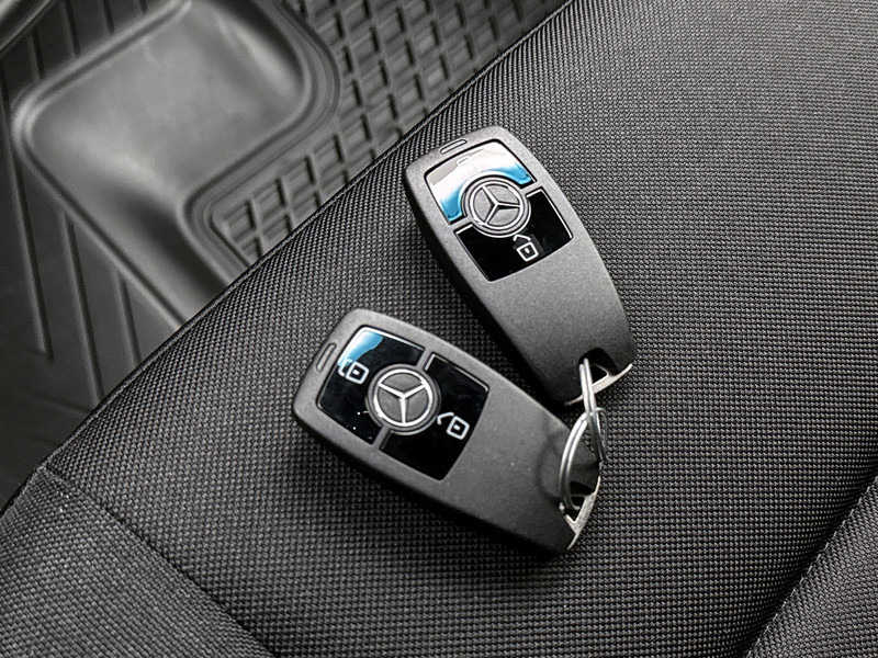 Furgon Mercedes-Benz Sprinter 317 1.9 CDI L4H2 Pro 3.5t trekhaak Navigatie Betimmering Parkeerpakket Stoelverwarming: slika Furgon Mercedes-Benz Sprinter 317 1.9 CDI L4H2 Pro 3.5t trekhaak Navigatie Betimmering Parkeerpakket Stoelverwarming