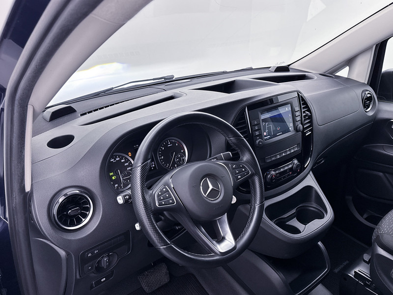 Mercedes-Benz Vito 116 CDI Lang NAP Dubbele Schuifdeur Led 2.5t Trekhaak Navigatie Achteruitrijcamera Cruise Control - Mali kombi: slika Mercedes-Benz Vito 116 CDI Lang NAP Dubbele Schuifdeur Led 2.5t Trekhaak Navigatie Achteruitrijcamera Cruise Control - Mali kombi Mercedes-Benz Vito 116 CDI Lang NAP Dubbele Schuifdeur Led 2.5t Trekhaak Navigatie Achteruitrijcamera Cruise Control - Mali kombi: slika Mercedes-Benz Vito 116 CDI Lang NAP Dubbele Schuifdeur Led 2.5t Trekhaak Navigatie Achteruitrijcamera Cruise Control - Mali kombi