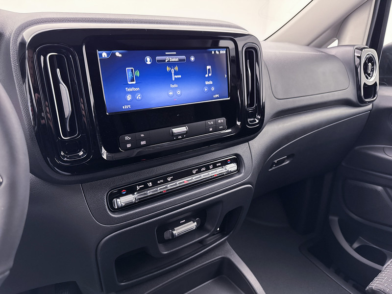 Mercedes-Benz Vito 119 CDI PRO L3 19" Lichtmetaal AMG Dubbele Schuifdeur Multibeam LED Trekhaak Achteruitrijcamera Betimmering - Mali kombi: slika Mercedes-Benz Vito 119 CDI PRO L3 19" Lichtmetaal AMG Dubbele Schuifdeur Multibeam LED Trekhaak Achteruitrijcamera Betimmering - Mali kombi Mercedes-Benz Vito 119 CDI PRO L3 19" Lichtmetaal AMG Dubbele Schuifdeur Multibeam LED Trekhaak Achteruitrijcamera Betimmering - Mali kombi: slika Mercedes-Benz Vito 119 CDI PRO L3 19" Lichtmetaal AMG Dubbele Schuifdeur Multibeam LED Trekhaak Achteruitrijcamera Betimmering - Mali kombi