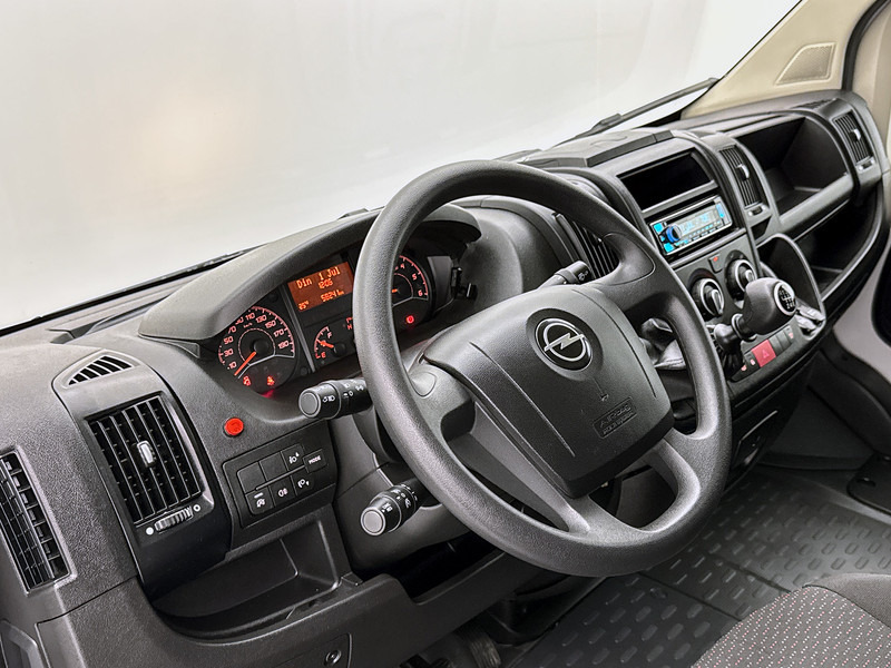 Opel Movano 2.2D 140pk Bakwagen met Laadklep Cruise Control Meubelbak Airco - Dostavno vozilo sa zatvorenim sandukom: slika Opel Movano 2.2D 140pk Bakwagen met Laadklep Cruise Control Meubelbak Airco - Dostavno vozilo sa zatvorenim sandukom Opel Movano 2.2D 140pk Bakwagen met Laadklep Cruise Control Meubelbak Airco - Dostavno vozilo sa zatvorenim sandukom: slika Opel Movano 2.2D 140pk Bakwagen met Laadklep Cruise Control Meubelbak Airco - Dostavno vozilo sa zatvorenim sandukom