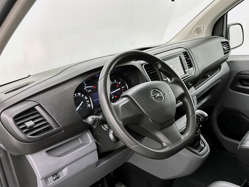 Opel Vivaro 2.0 CDTI L2H1 150pk Edition Imperiaal Cruise Control Betimmering - Mali kombi: slika Opel Vivaro 2.0 CDTI L2H1 150pk Edition Imperiaal Cruise Control Betimmering - Mali kombi Opel Vivaro 2.0 CDTI L2H1 150pk Edition Imperiaal Cruise Control Betimmering - Mali kombi: slika Opel Vivaro 2.0 CDTI L2H1 150pk Edition Imperiaal Cruise Control Betimmering - Mali kombi