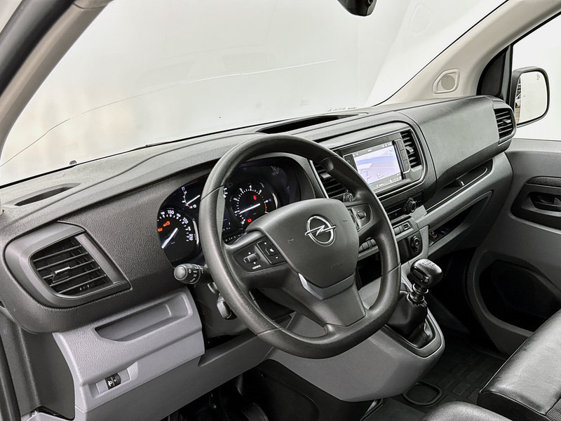 Opel Vivaro 2.0 CDTI L3H1 145pk Edition Trekhaak Navigatie Cruise Control Stuurbediening Parkeersensoren - Furgon: slika Opel Vivaro 2.0 CDTI L3H1 145pk Edition Trekhaak Navigatie Cruise Control Stuurbediening Parkeersensoren - Furgon Opel Vivaro 2.0 CDTI L3H1 145pk Edition Trekhaak Navigatie Cruise Control Stuurbediening Parkeersensoren - Furgon: slika Opel Vivaro 2.0 CDTI L3H1 145pk Edition Trekhaak Navigatie Cruise Control Stuurbediening Parkeersensoren - Furgon
