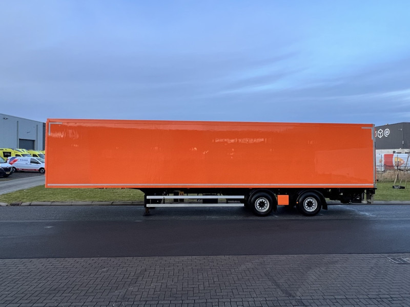 Krone 2- Assige Koeltrailer Carrier / laadklep / stuuras tridec - Poluprikolica hladnjača: slika Krone 2- Assige Koeltrailer Carrier / laadklep / stuuras tridec - Poluprikolica hladnjača Krone 2- Assige Koeltrailer Carrier / laadklep / stuuras tridec - Poluprikolica hladnjača: slika Krone 2- Assige Koeltrailer Carrier / laadklep / stuuras tridec - Poluprikolica hladnjača