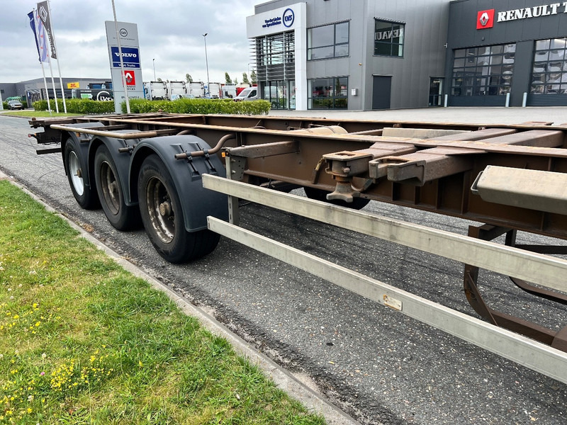 Pacton Container chassis 3- Axle TXC339 / - Transporter kontejnera/ Poluprikolica s izmjenjivim sanducima: slika Pacton Container chassis 3- Axle TXC339 / - Transporter kontejnera/ Poluprikolica s izmjenjivim sanducima Pacton Container chassis 3- Axle TXC339 / - Transporter kontejnera/ Poluprikolica s izmjenjivim sanducima: slika Pacton Container chassis 3- Axle TXC339 / - Transporter kontejnera/ Poluprikolica s izmjenjivim sanducima