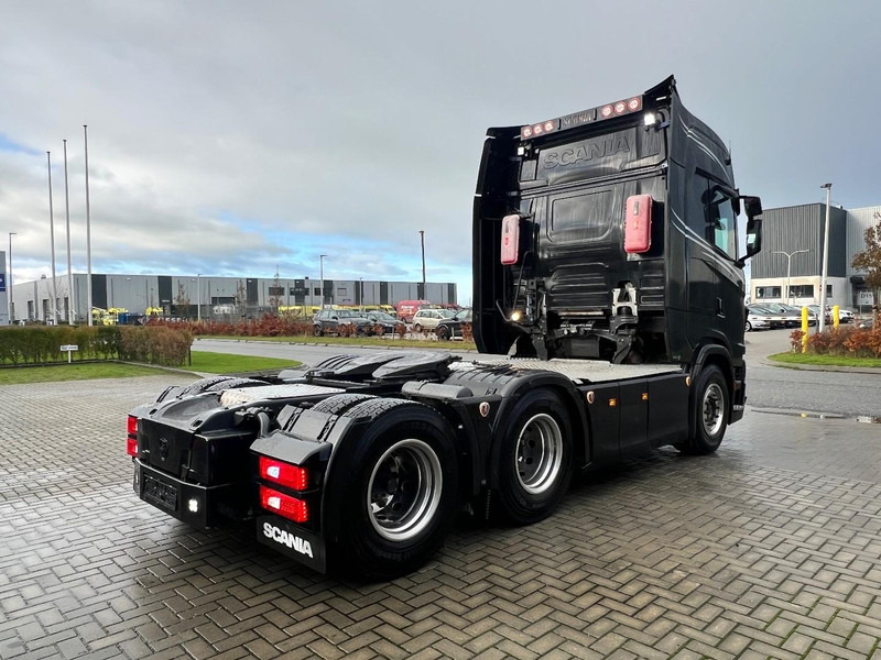 Scania S730 6x4 Trekker Retarder / Special Interior - Tegljač: slika Scania S730 6x4 Trekker Retarder / Special Interior - Tegljač Scania S730 6x4 Trekker Retarder / Special Interior - Tegljač: slika Scania S730 6x4 Trekker Retarder / Special Interior - Tegljač