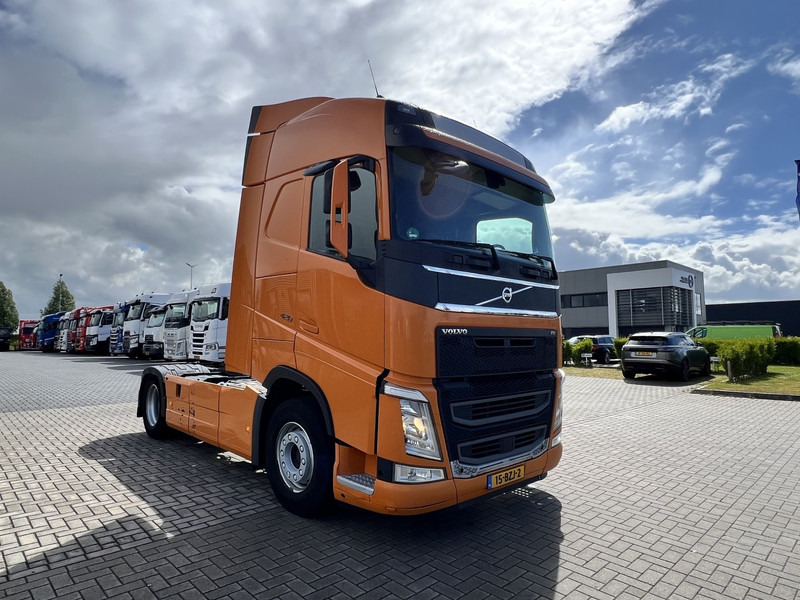 Volvo FH 420 4x2 Trekker Globetrotter / Chassis : KB - Tegljač: slika Volvo FH 420 4x2 Trekker Globetrotter / Chassis : KB - Tegljač Volvo FH 420 4x2 Trekker Globetrotter / Chassis : KB - Tegljač: slika Volvo FH 420 4x2 Trekker Globetrotter / Chassis : KB - Tegljač