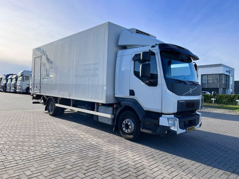 Volvo FL 250 4x2 Koelwagen Thermo king V600 / Tailgate Dhollandia 2000kg - Kamion hladnjača: slika Volvo FL 250 4x2 Koelwagen Thermo king V600 / Tailgate Dhollandia 2000kg - Kamion hladnjača Volvo FL 250 4x2 Koelwagen Thermo king V600 / Tailgate Dhollandia 2000kg - Kamion hladnjača: slika Volvo FL 250 4x2 Koelwagen Thermo king V600 / Tailgate Dhollandia 2000kg - Kamion hladnjača