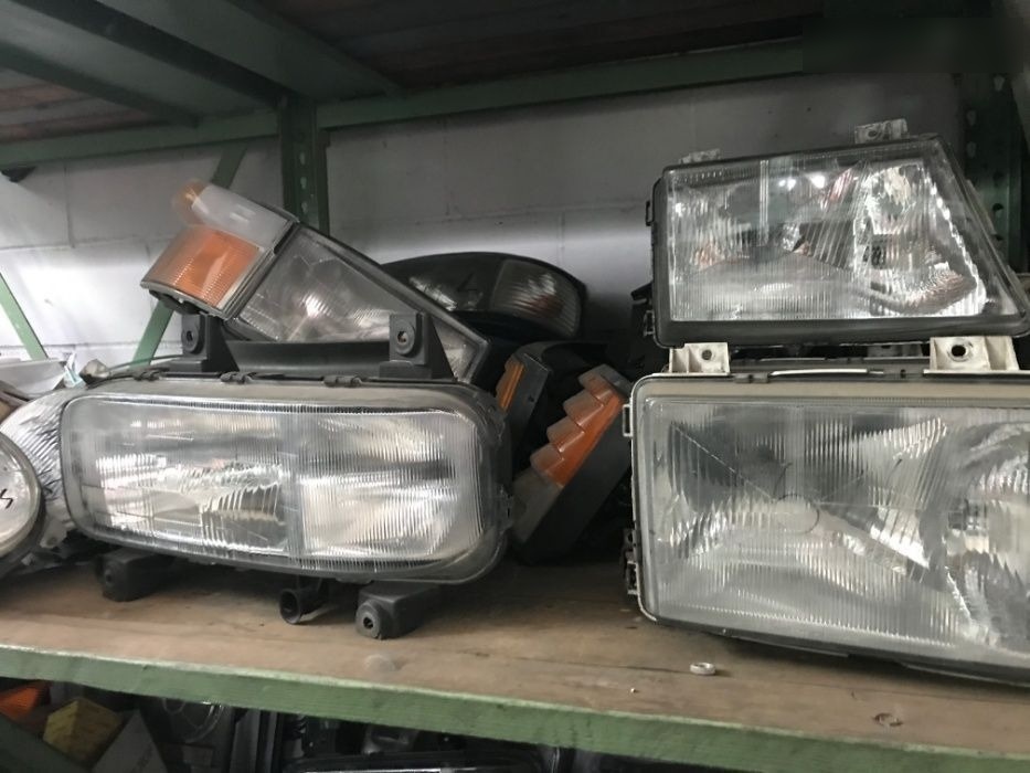 Faruri camion din dezmembrari - Prednja svjetla za Kamion: slika Faruri camion din dezmembrari - Prednja svjetla za Kamion Faruri camion din dezmembrari - Prednja svjetla za Kamion: slika Faruri camion din dezmembrari - Prednja svjetla za Kamion