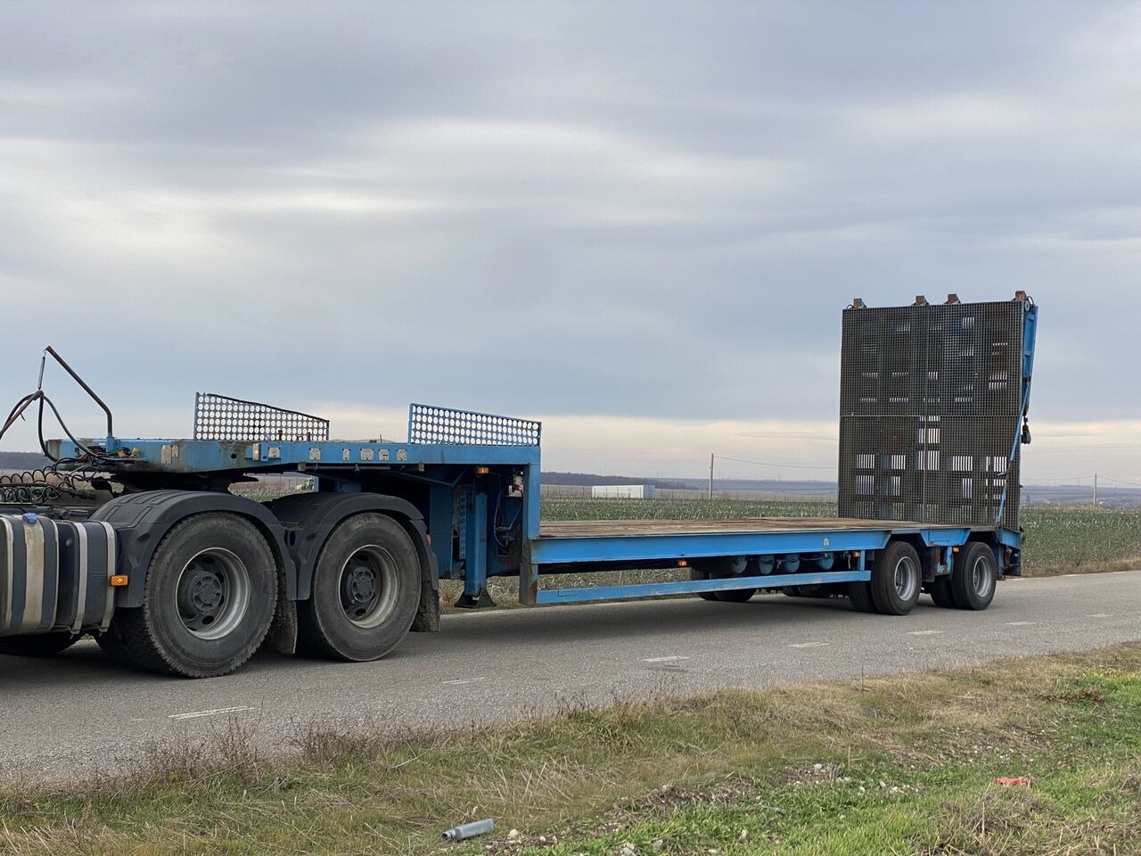 Goldhofer GOLDHOFFER STZ - L2 - 23/80 Trailer Agabaritic 2 VIRATOARE : 2 S - Poluprikolica s niskim utovarivačem: slika Goldhofer GOLDHOFFER STZ - L2 - 23/80 Trailer Agabaritic 2 VIRATOARE : 2 S - Poluprikolica s niskim utovarivačem Goldhofer GOLDHOFFER STZ - L2 - 23/80 Trailer Agabaritic 2 VIRATOARE : 2 S - Poluprikolica s niskim utovarivačem: slika Goldhofer GOLDHOFFER STZ - L2 - 23/80 Trailer Agabaritic 2 VIRATOARE : 2 S - Poluprikolica s niskim utovarivačem