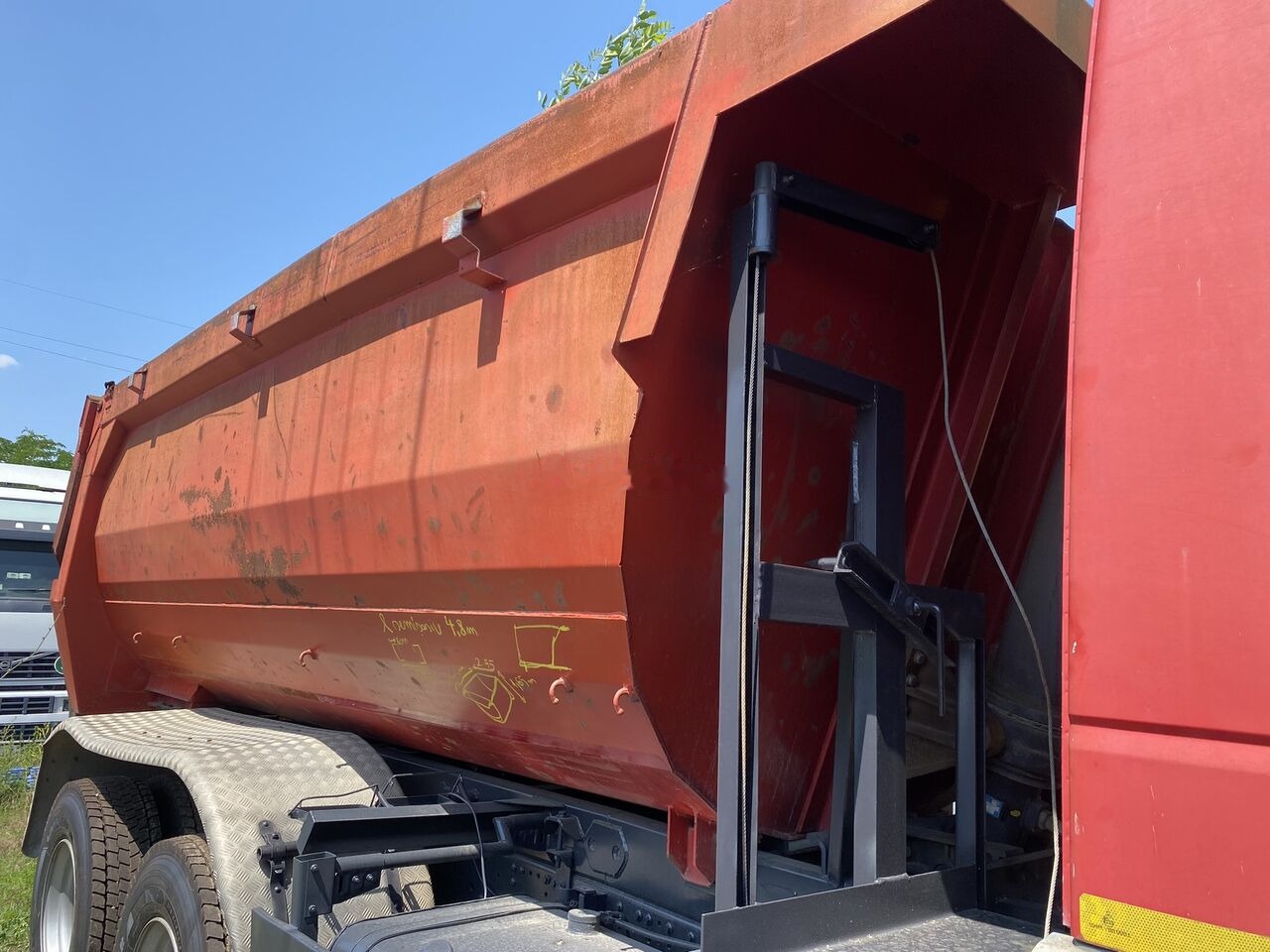 Hyva HARDOX 6x4 BENA basculabila CA NOUA - Tovarni sanduk: slika Hyva HARDOX 6x4 BENA basculabila CA NOUA - Tovarni sanduk Hyva HARDOX 6x4 BENA basculabila CA NOUA - Tovarni sanduk: slika Hyva HARDOX 6x4 BENA basculabila CA NOUA - Tovarni sanduk