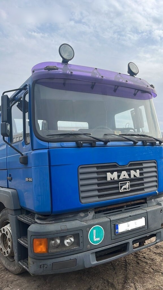 MAN SILENT Abroll Kipper Abrol 26-414 Euro 3 Retarder - Kamion s kukastom dizalicom: slika MAN SILENT Abroll Kipper Abrol 26-414 Euro 3 Retarder - Kamion s kukastom dizalicom MAN SILENT Abroll Kipper Abrol 26-414 Euro 3 Retarder - Kamion s kukastom dizalicom: slika MAN SILENT Abroll Kipper Abrol 26-414 Euro 3 Retarder - Kamion s kukastom dizalicom