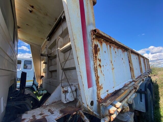 Mercedes-Benz NG 2636 V10 K - Kiper: slika Mercedes-Benz NG 2636 V10 K - Kiper Mercedes-Benz NG 2636 V10 K - Kiper: slika Mercedes-Benz NG 2636 V10 K - Kiper