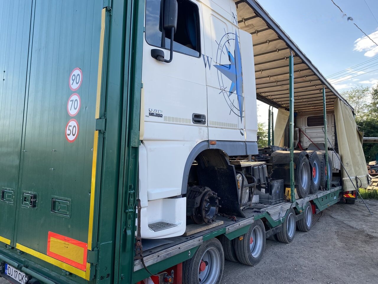 Poluprikolica s niskim utovarivačem Meusburger Typ: MPG-4 - trailer combine / tractoare / vole - axe viratoare: slika Poluprikolica s niskim utovarivačem Meusburger Typ: MPG-4 - trailer combine / tractoare / vole - axe viratoare