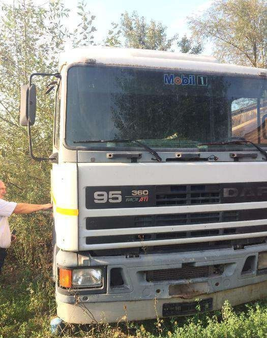 DAF (ATI, XF, CF) piese din dezmembrari - Tegljač: slika DAF (ATI, XF, CF) piese din dezmembrari - Tegljač DAF (ATI, XF, CF) piese din dezmembrari - Tegljač: slika DAF (ATI, XF, CF) piese din dezmembrari - Tegljač