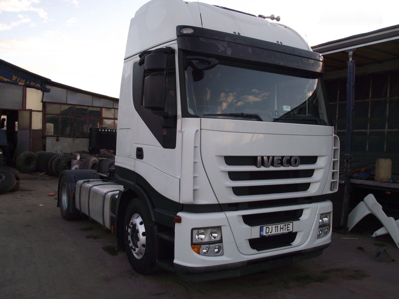 IVECO Cursor 13 - Tegljač: slika IVECO Cursor 13 - Tegljač IVECO Cursor 13 - Tegljač: slika IVECO Cursor 13 - Tegljač