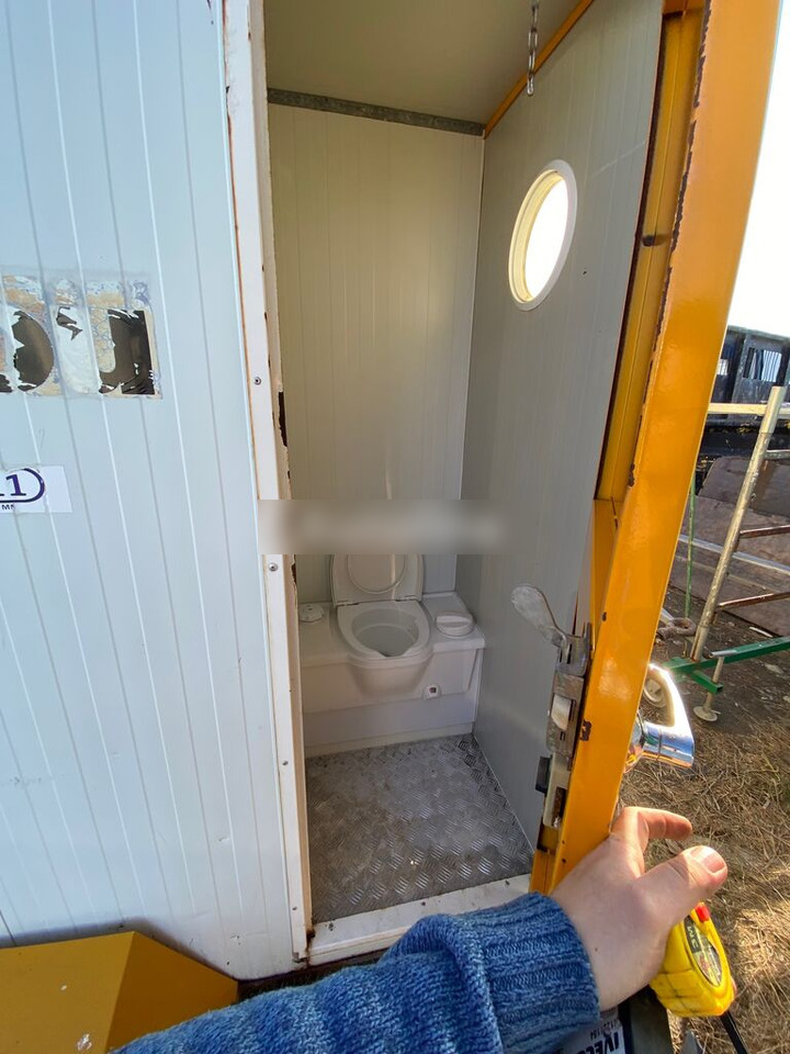 Prikolica sa zatvorenim sandukom, Građevinski kontejner Trailor Remorca Auto Santier : Bucatarie + WC + depozit: slika Prikolica sa zatvorenim sandukom, Građevinski kontejner Trailor Remorca Auto Santier : Bucatarie + WC + depozit