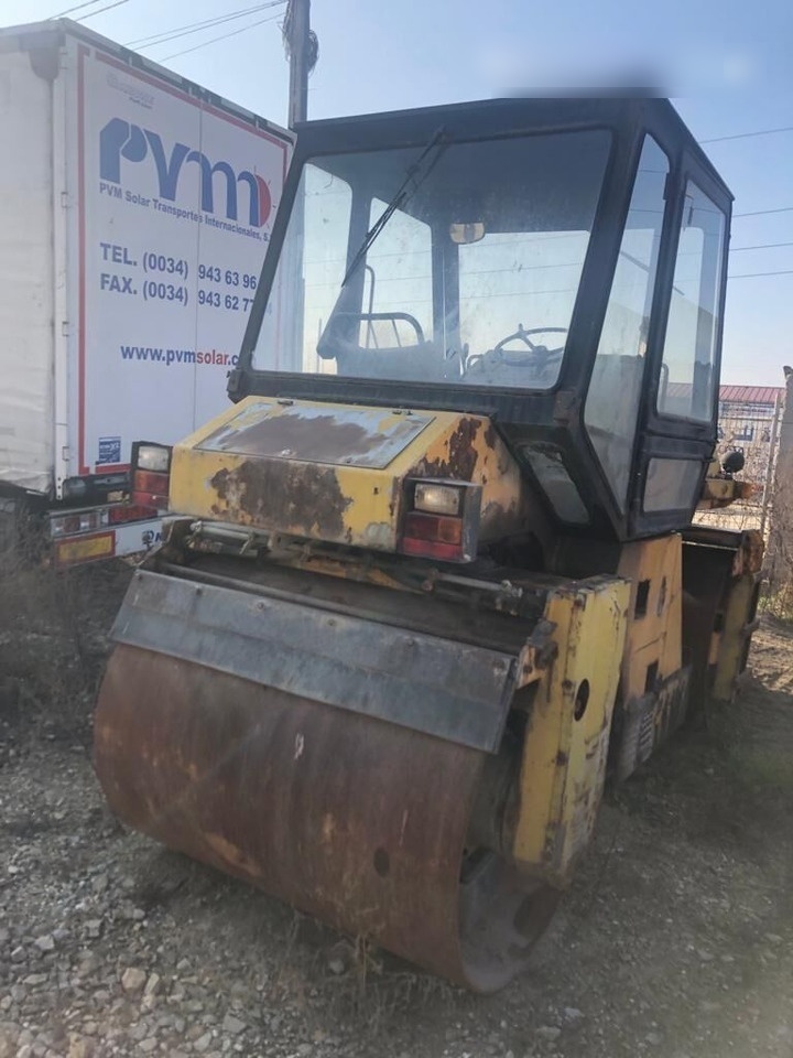 VOEST Alpine 7 TONS - Cestovni valjak: slika VOEST Alpine 7 TONS - Cestovni valjak VOEST Alpine 7 TONS - Cestovni valjak: slika VOEST Alpine 7 TONS - Cestovni valjak