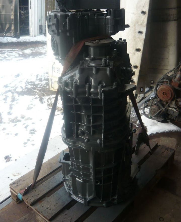 DAF ZF16S2331TD IT DAF XF 105 460 E5 - Mjenjač za Kamion: slika DAF ZF16S2331TD IT DAF XF 105 460 E5 - Mjenjač za Kamion DAF ZF16S2331TD IT DAF XF 105 460 E5 - Mjenjač za Kamion: slika DAF ZF16S2331TD IT DAF XF 105 460 E5 - Mjenjač za Kamion