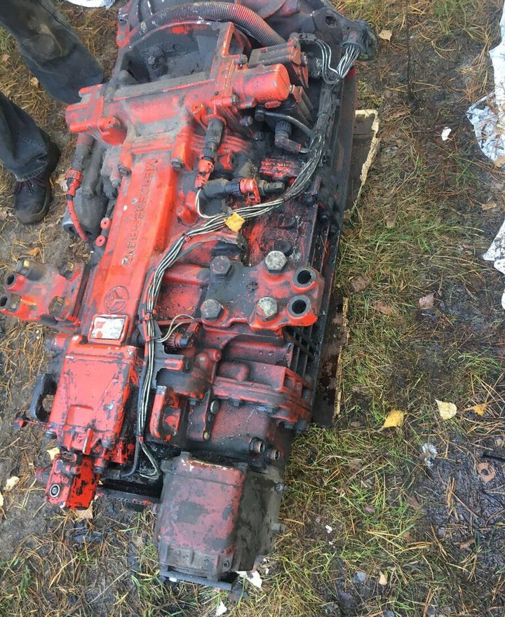 Daimler-Benz G240-16 Mercedes-Benz Actrosa V8 truck - Mjenjač za Kamion: slika Daimler-Benz G240-16 Mercedes-Benz Actrosa V8 truck - Mjenjač za Kamion Daimler-Benz G240-16 Mercedes-Benz Actrosa V8 truck - Mjenjač za Kamion: slika Daimler-Benz G240-16 Mercedes-Benz Actrosa V8 truck - Mjenjač za Kamion