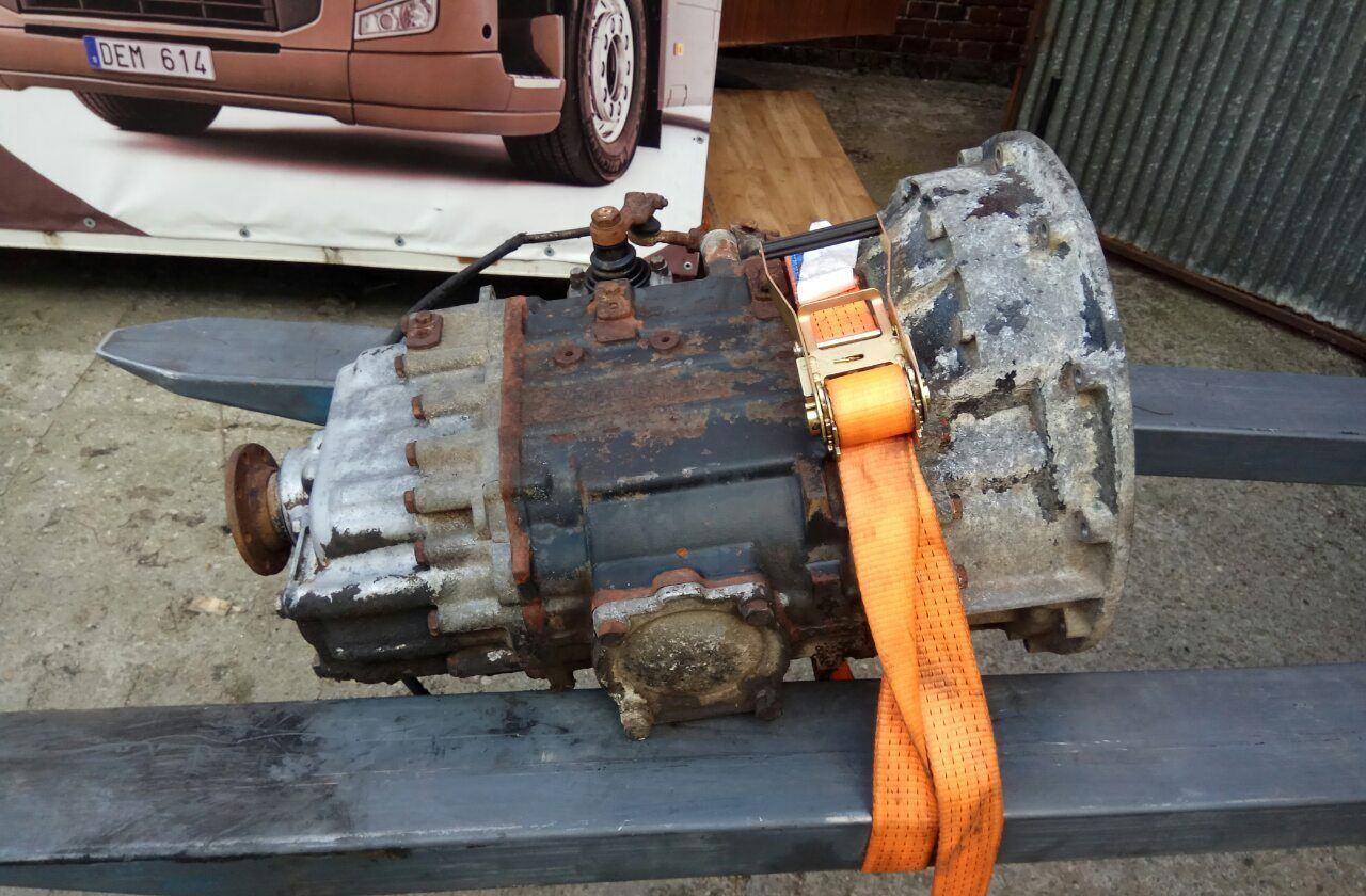 MAN 5GG / I=7,23 81.32002-6535 MAN - Mjenjač za Kamion: slika MAN 5GG / I=7,23 81.32002-6535 MAN - Mjenjač za Kamion MAN 5GG / I=7,23 81.32002-6535 MAN - Mjenjač za Kamion: slika MAN 5GG / I=7,23 81.32002-6535 MAN - Mjenjač za Kamion