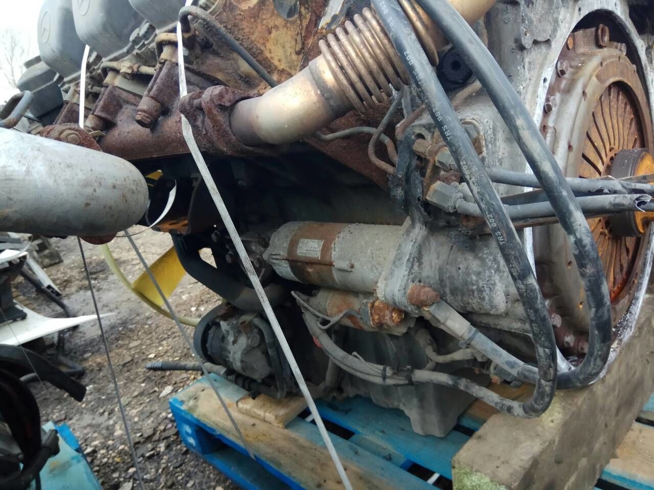 Mercedes-Benz OM501LA Mercedes-Benz ACTROS MP1 - Motor za Kamion: slika Mercedes-Benz OM501LA Mercedes-Benz ACTROS MP1 - Motor za Kamion Mercedes-Benz OM501LA Mercedes-Benz ACTROS MP1 - Motor za Kamion: slika Mercedes-Benz OM501LA Mercedes-Benz ACTROS MP1 - Motor za Kamion