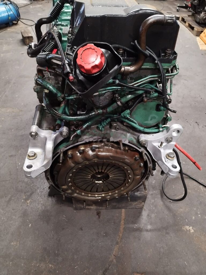 Volvo 480 E3 D13A   Volvo FH13 FM13 - Motor za Kamion: slika  Volvo 480 E3 D13A   Volvo FH13 FM13 - Motor za Kamion Volvo 480 E3 D13A   Volvo FH13 FM13 - Motor za Kamion: slika  Volvo 480 E3 D13A   Volvo FH13 FM13 - Motor za Kamion
