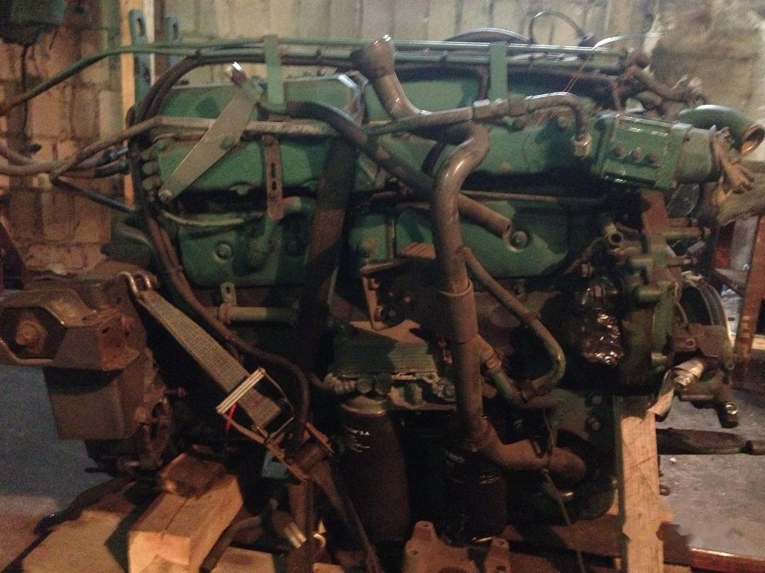 Volvo D6A210 EC96 Volvo FL 6 - Motor za Kamion: slika Volvo D6A210 EC96 Volvo FL 6 - Motor za Kamion Volvo D6A210 EC96 Volvo FL 6 - Motor za Kamion: slika Volvo D6A210 EC96 Volvo FL 6 - Motor za Kamion