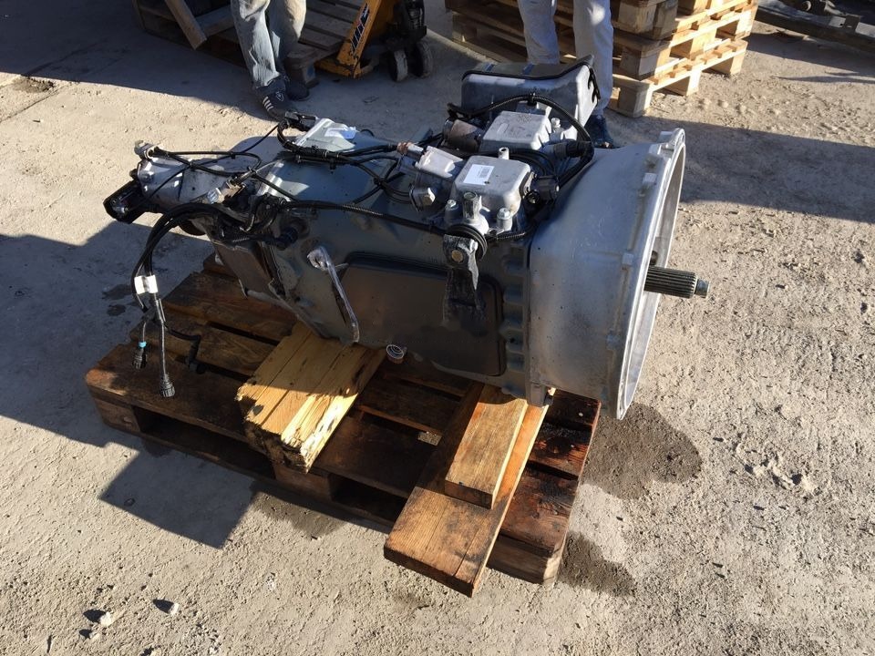 Volvo FH VT2514B Volvo - Mjenjač za Kamion: slika Volvo FH VT2514B Volvo - Mjenjač za Kamion Volvo FH VT2514B Volvo - Mjenjač za Kamion: slika Volvo FH VT2514B Volvo - Mjenjač za Kamion