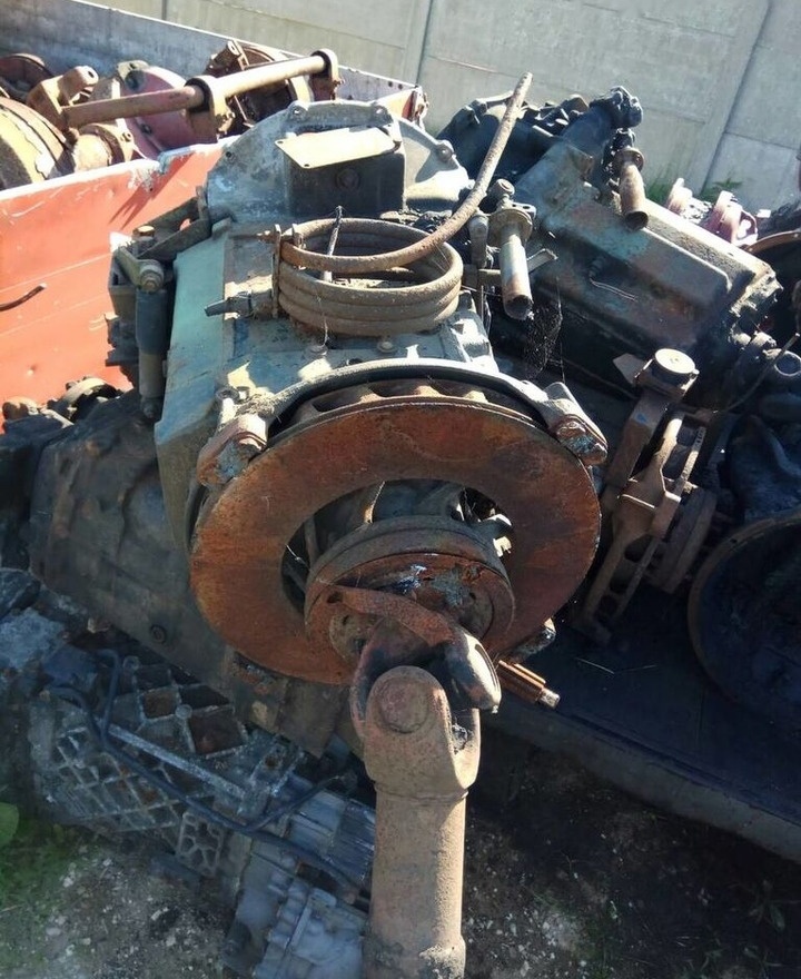 ZF S6-90 - Mjenjač za Kamion: slika ZF S6-90 - Mjenjač za Kamion ZF S6-90 - Mjenjač za Kamion: slika ZF S6-90 - Mjenjač za Kamion