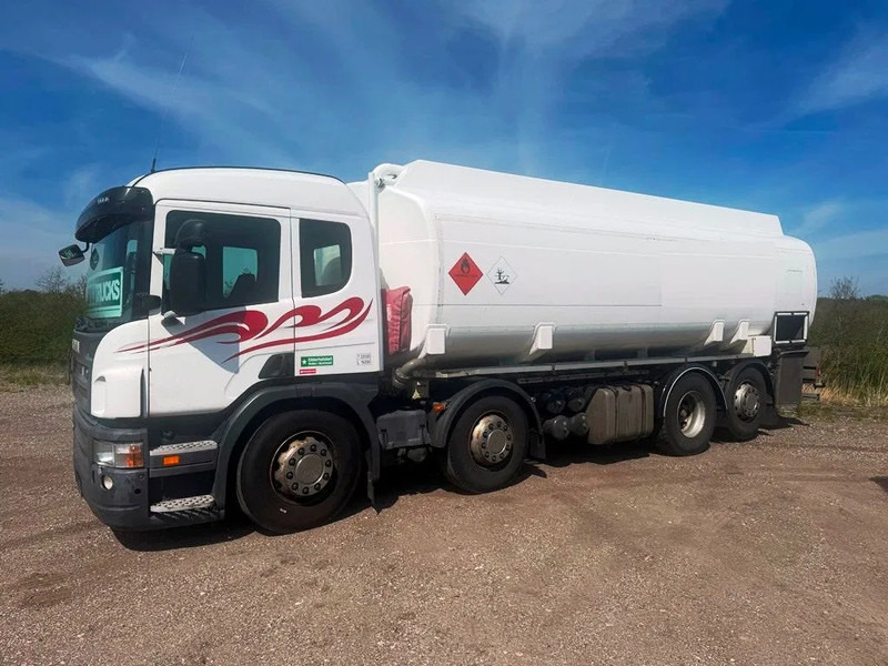 Scania P380 P380 8x2*6 .ADR/FL . 24200 L Tank - Air / Air suspension. - Kamion cisterna: slika Scania P380 P380 8x2*6 .ADR/FL . 24200 L Tank - Air / Air suspension. - Kamion cisterna Scania P380 P380 8x2*6 .ADR/FL . 24200 L Tank - Air / Air suspension. - Kamion cisterna: slika Scania P380 P380 8x2*6 .ADR/FL . 24200 L Tank - Air / Air suspension. - Kamion cisterna