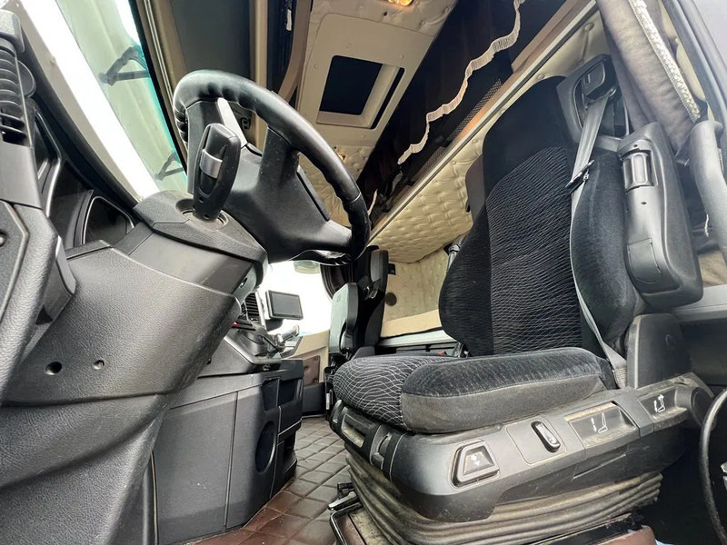 Tegljač Mercedes-Benz Actros 1843 Special Interior. Air / Air suspension. Euro 6: slika Tegljač Mercedes-Benz Actros 1843 Special Interior. Air / Air suspension. Euro 6