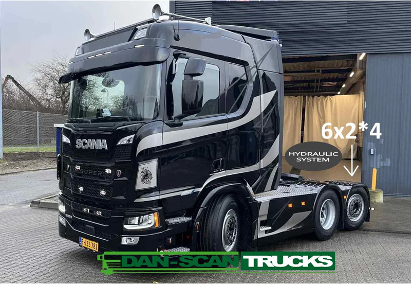 Scania R560 560R super 6x2*4 rearsteering. Hydr. system Air / Air suspension - Tegljač: slika Scania R560 560R super 6x2*4 rearsteering. Hydr. system Air / Air suspension - Tegljač Scania R560 560R super 6x2*4 rearsteering. Hydr. system Air / Air suspension - Tegljač: slika Scania R560 560R super 6x2*4 rearsteering. Hydr. system Air / Air suspension - Tegljač