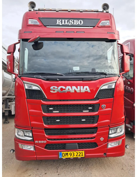 Scania R590 V8 NGS Rear steering 6x2*4. Air / Air suspension. Hydr. system - Tegljač: slika Scania R590 V8 NGS Rear steering 6x2*4. Air / Air suspension. Hydr. system - Tegljač Scania R590 V8 NGS Rear steering 6x2*4. Air / Air suspension. Hydr. system - Tegljač: slika Scania R590 V8 NGS Rear steering 6x2*4. Air / Air suspension. Hydr. system - Tegljač